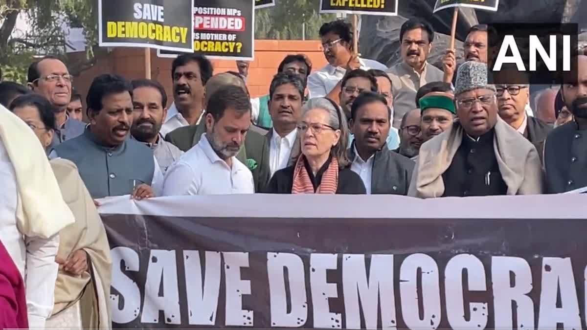 Democracy has been strangulated by this government: Sonia Gandhi