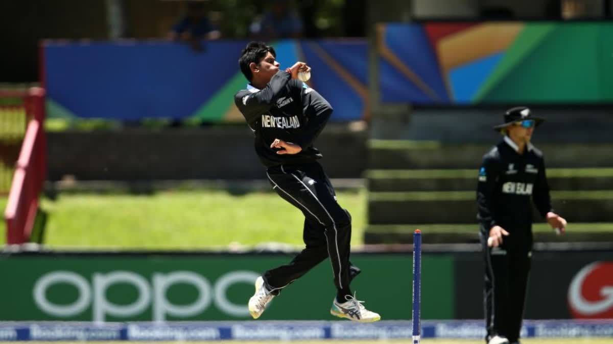 Adithya Ashok  Who is Adithya Ashok  Adithya Ashok Indian Origin New Zealand Spinner  Indian Origin New Zealand players  Rachin Ravindra  New Zealand vs Bangladesh highlights  ആദിത്യ അശോക്  ന്യൂസിലന്‍ഡ് ക്രിക്കറ്റ് ടീം  ന്യൂസിലന്‍ഡ് ക്രിക്കറ്റ് ടീം ഇന്ത്യന്‍ വംശജര്‍  ന്യൂസിലന്‍ഡ് vs ബംഗ്ലാദേശ്  രചിന്‍ രവീന്ദ്ര