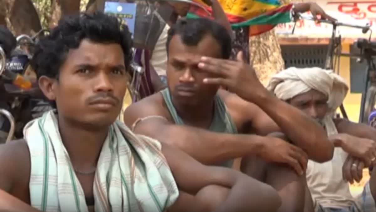 Bastar farmers repaying loan Tension