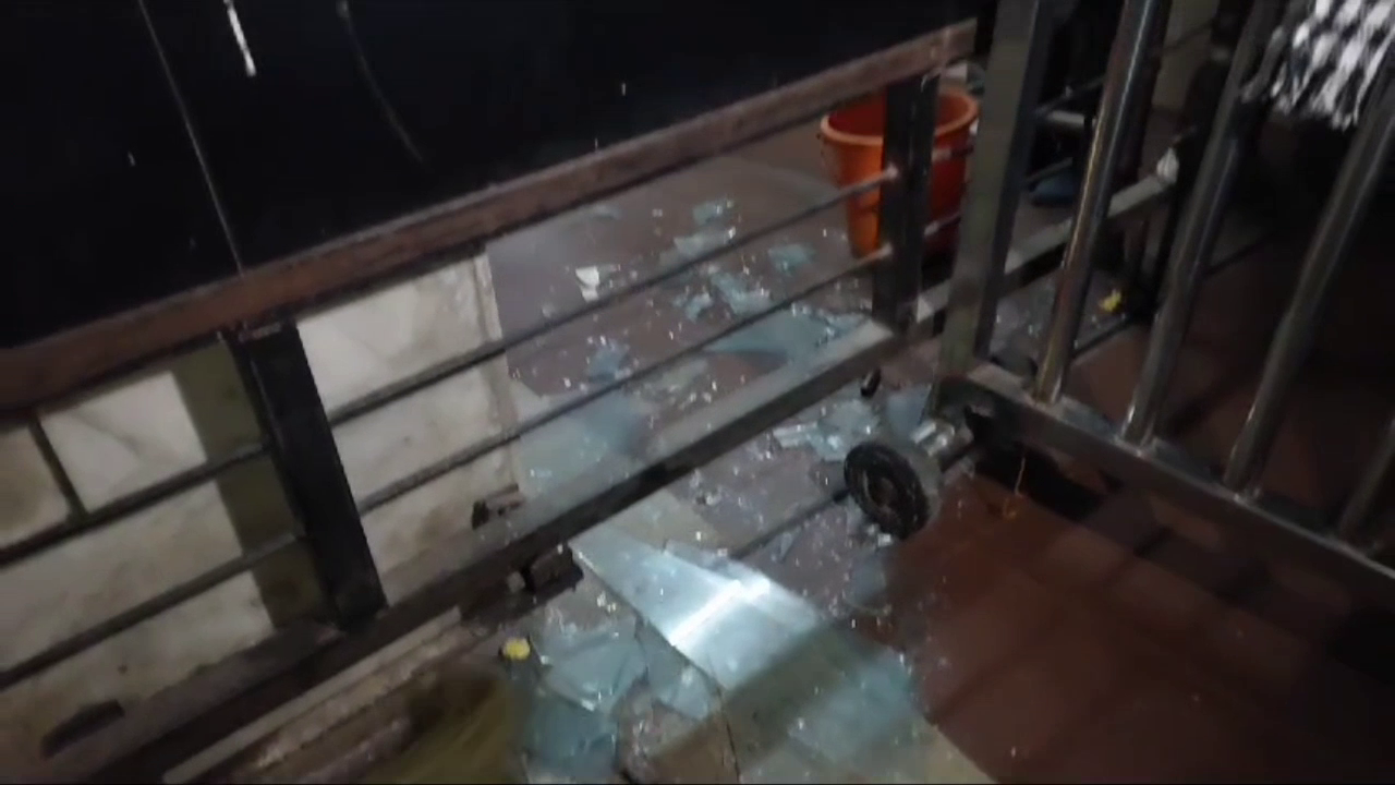 Ujjain Mahakal Temple Glass Broken