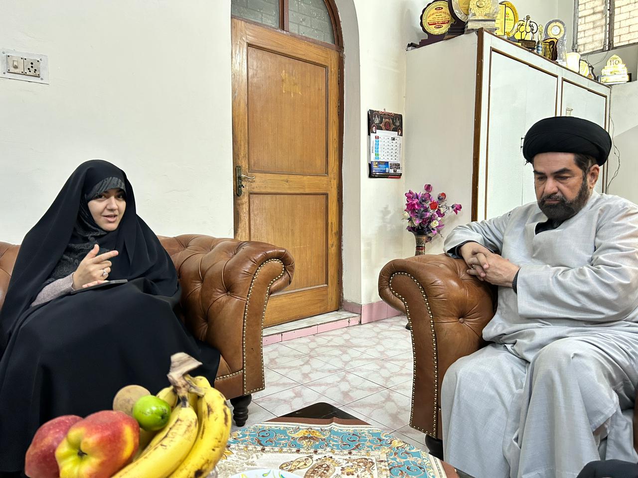 मौलाना कल्बे जवाद से मिलने पहुंचीं ईरान गृह मंत्रालय की डायरेक्टर.