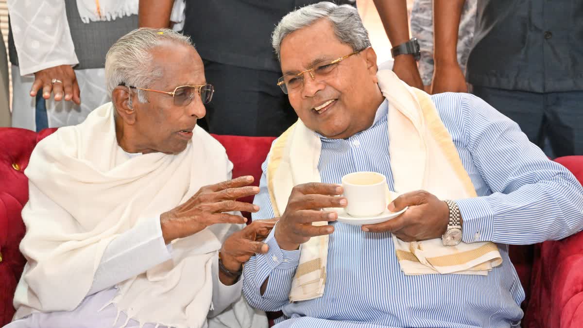 G.R. Channabasappa and CM Siddaramaiah