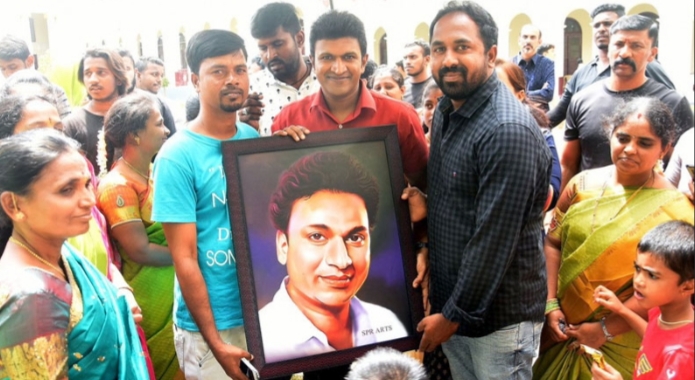 Special Gift for Power Star in Yuva Ratna Shooting Set