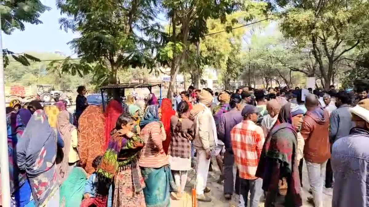 Ratlam Fight Between Two Group