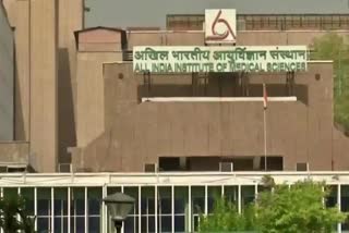 AIIMS delhi reverses decision  AIIMS will be operational tomorrow  ഡല്‍ഹി എയിംസിന്‍റെ അവധി റദ്ദാക്കി  അയോധ്യ പ്രതിഷ്‌ഠ