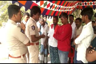Victims Protest Arrest The Perpetrators of Murder in Inturu