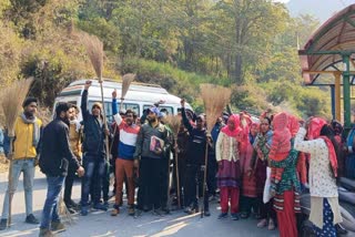 Cleaners Protest in Rudraprayag