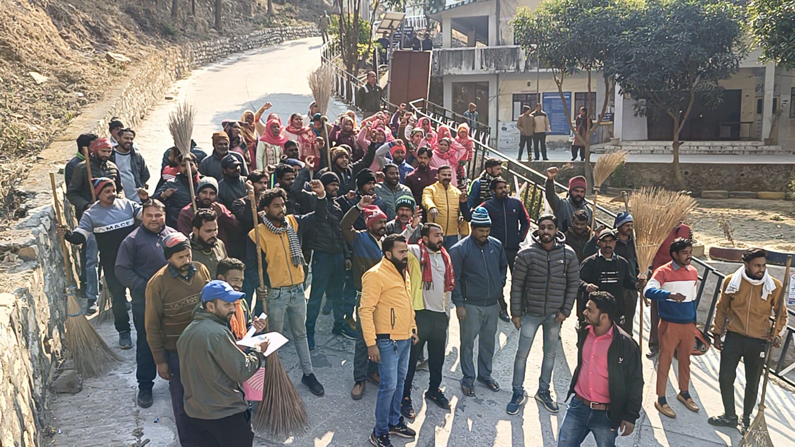 Cleaners Protest in Rudraprayag