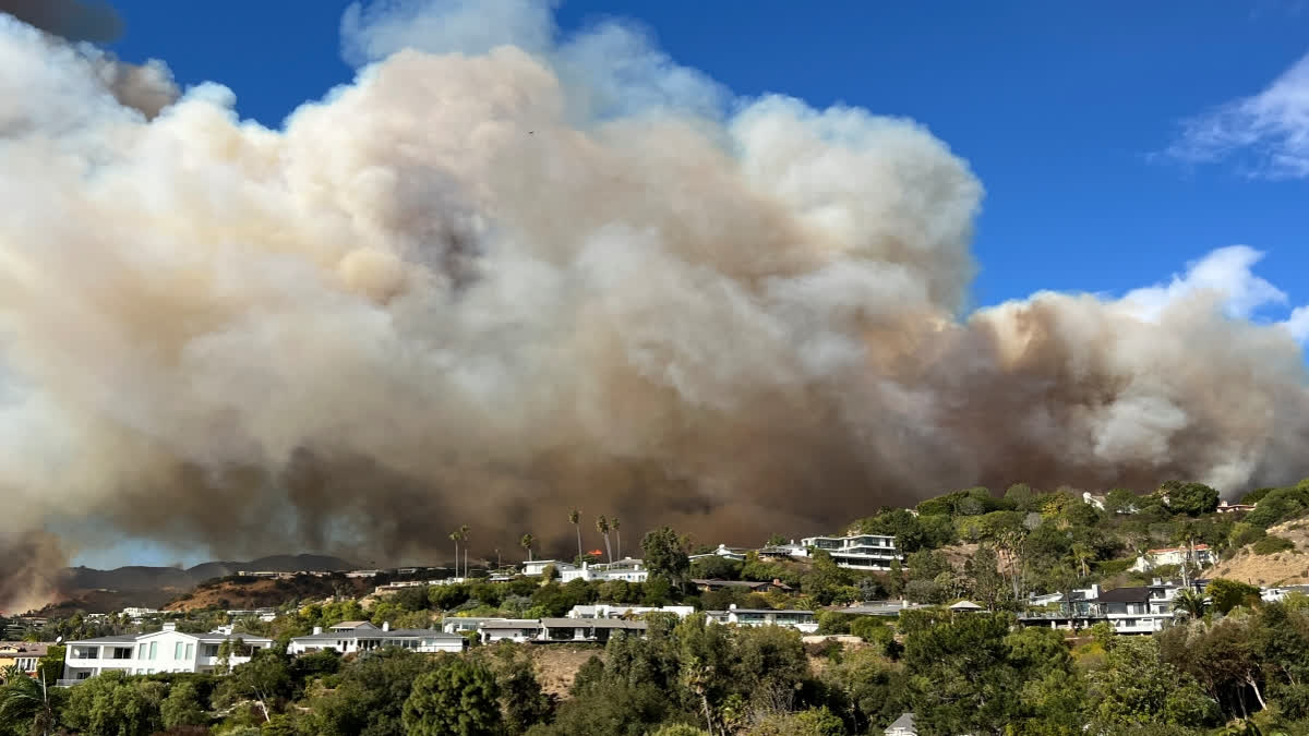 Another Day Of Ferocious Winds Forecast For Southern California