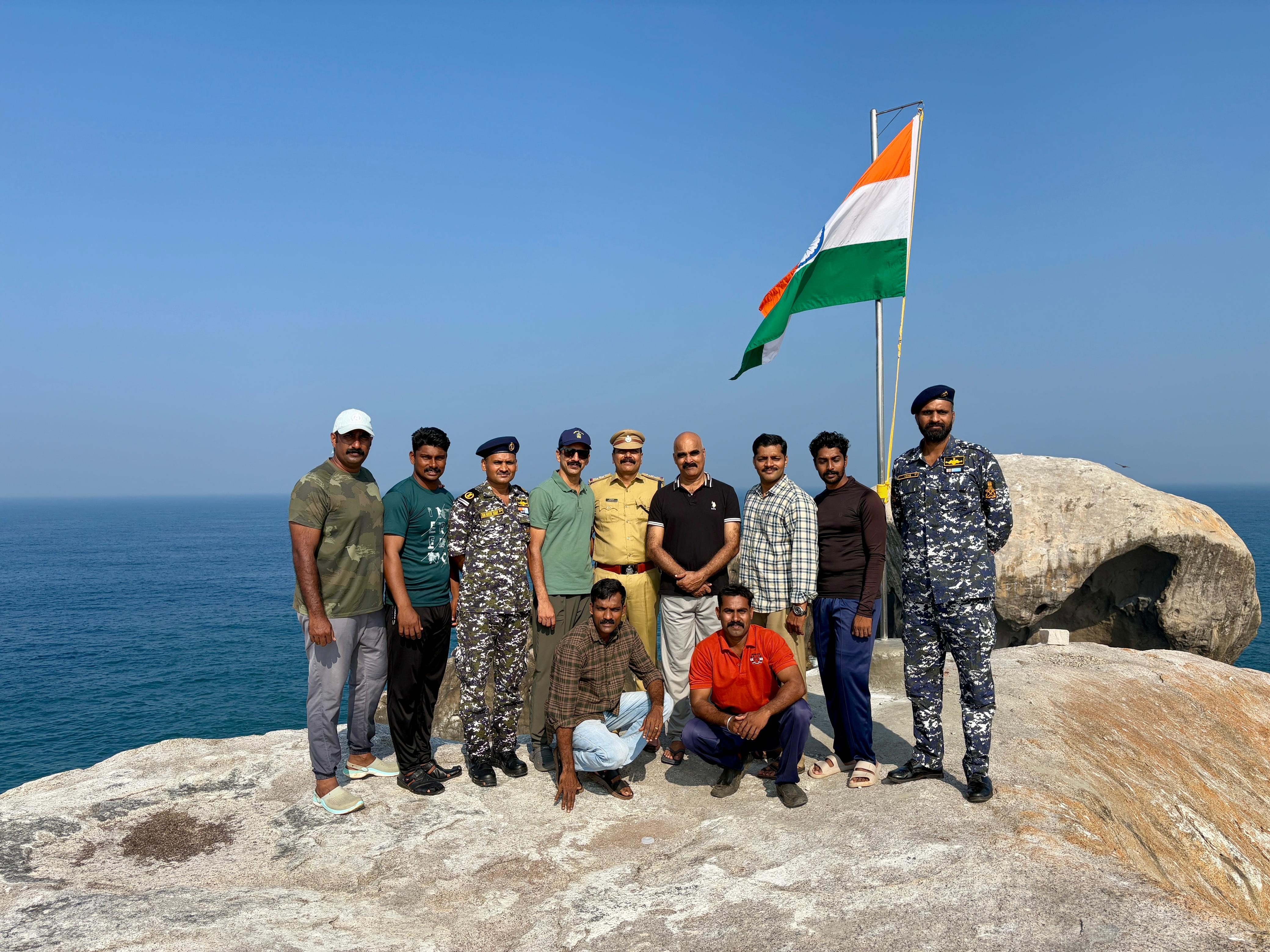 VELLIYANKALLU  ROCK ISLAND KOZHIKODE  പാറദ്വീപ് കോഴിക്കോട്  വെള്ളിയാങ്കല്ല്