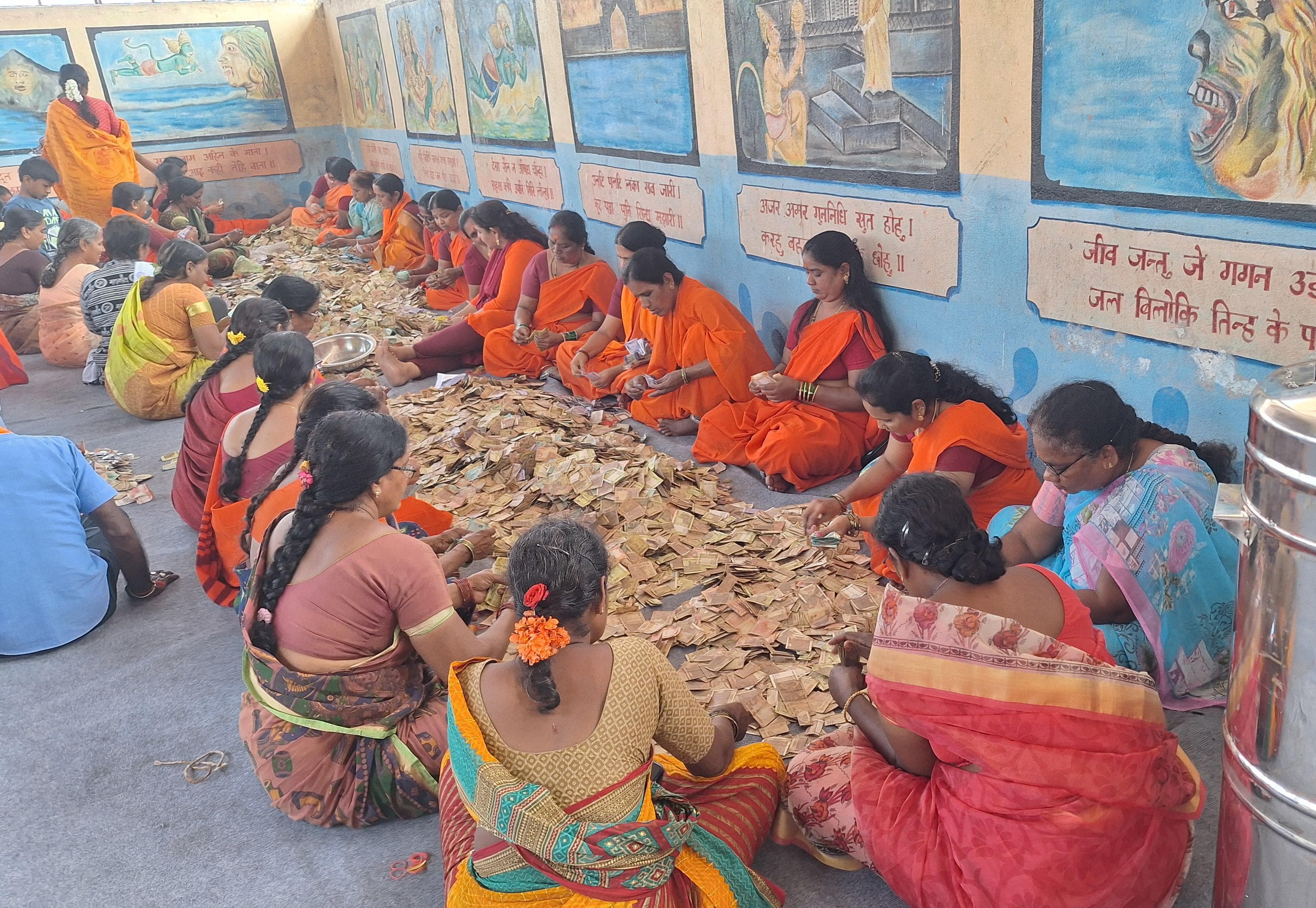 anjanadri-temple-hundi-counting-in-koppal