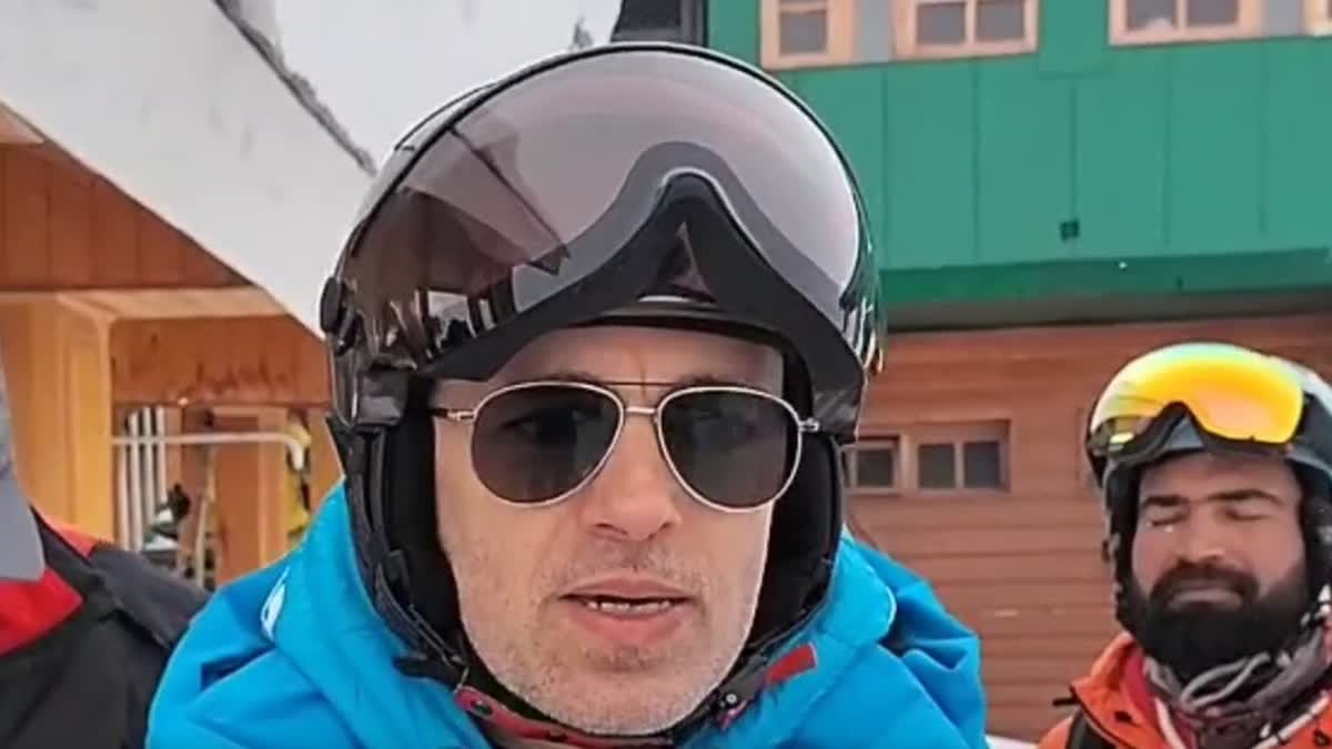 Omar Abdullah during visit to Gulmarg