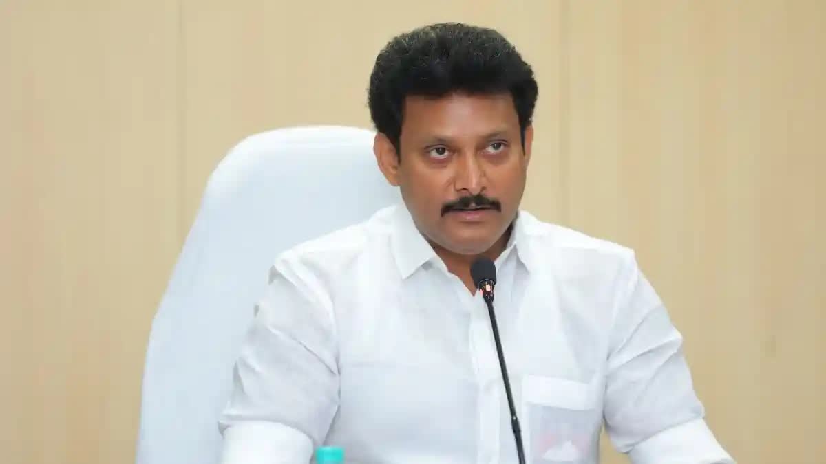 Minister Anbil mahesh poyyamozhi