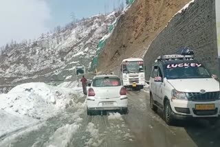 Jammu-Srinagar National Highway opens for traffic movement'