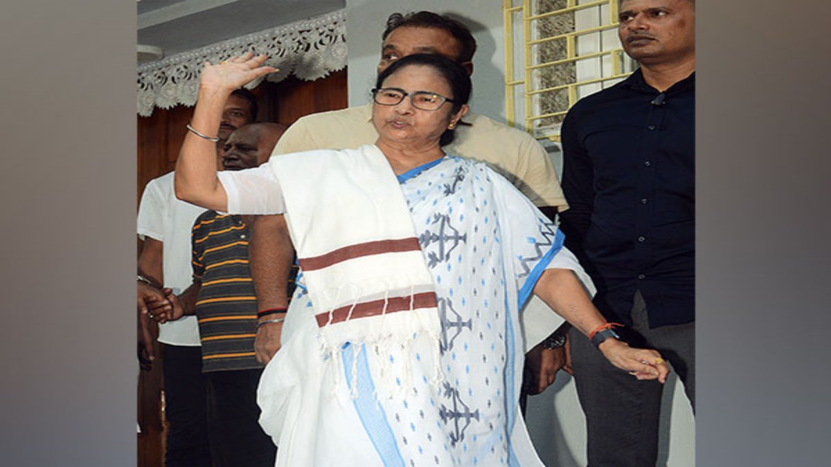 Mamta banerjee.