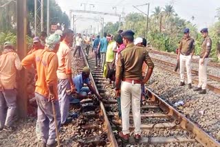 Bangalore Gauhati Express narrow escapes Train Accident