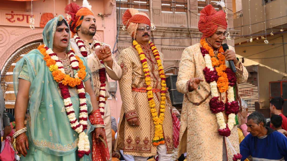 Bikaner continues tradition of 'Rammat' during Holi