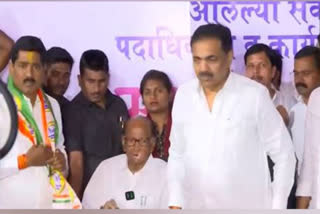 Ajit Pawar Loyalist Bajarang Sonawane Joins Sharad Pawar's Party.