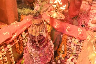 Pictures of Rangbhari Ekadashi