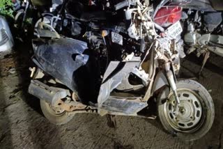 Pickup and scooty collide Bhilai