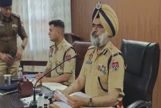 DIG meeting with Barnala Police regarding Lok Sabha elections