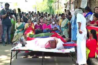 ASHA WORKERS HUNGER STRIKE  UDF WALKOUT NIYAMASABHA  KERALA NIYAMASABHA  ASHA WORKERS SUBMISSION