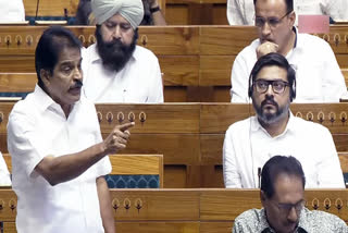 K C VENUGOPAL  ASHA WORKERS HUNGER STRIKE  HEALTH MINISTER VEENA GEORGE  ആശ വർക്കർമാരുടെ സമരം