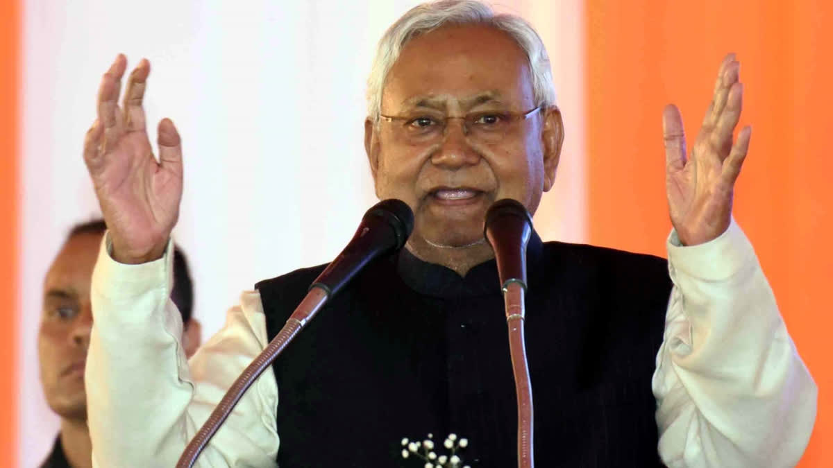 Nitish Kumar, the chief minister of Bihar, claimed on Sunday that the Congress was going extinct in the nation and that the party had been involved in dynasty politics ever since independence.