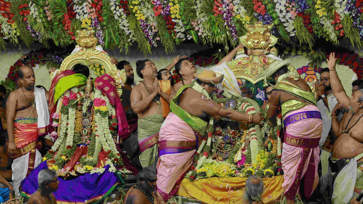 Tamil Nadu: Madurai Meenakshi Thirukalyanam Celebrated With Gaeity And ...