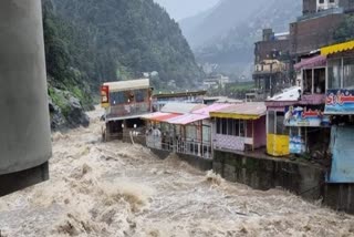 THUNDERSTORM IN KHYBER PAKHTUNKHWA  RAIN WINDSTORM IN PAKISTAN  DISASTER DEATH RATE INCREASED