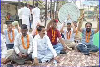 Roadways Employees Hunger Strike