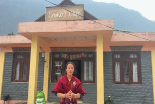 Nine women on the Indo-China border have taken the lead with  the army's efforts run 'Como's Cafe'