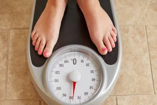 What should be your Body weight based on height, see complete chart