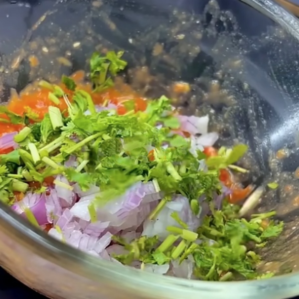 Instant Mango Tomato Chutney
