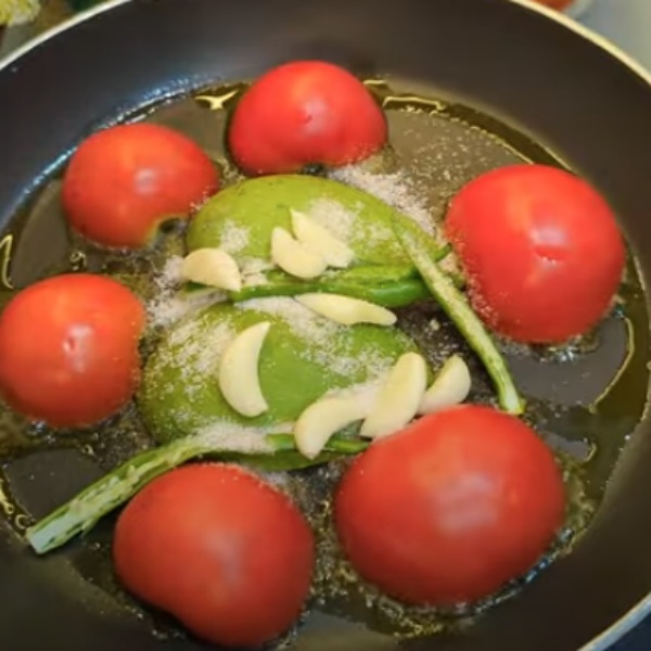 Instant Mango Tomato Chutney