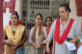 WOMEN CHEATED IN DURG