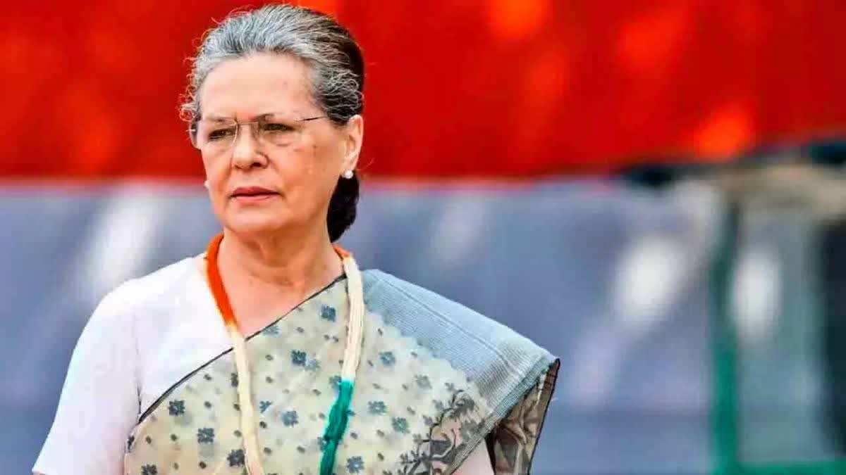 sonia gandhi, Ex congress president