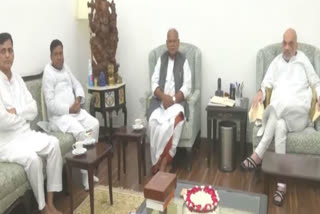 FORMER BIHAR CM JITAN RAM MANJHI PART HAM JOINS NDA AFTER MEETING AMIT SHAH IN DELHI