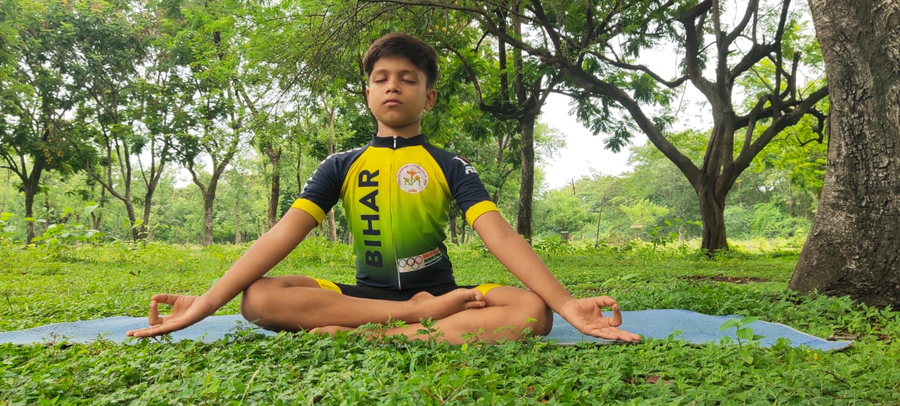 international-yoga-day-gaya-junior-baba-ramdev-rudra-pratap-singh