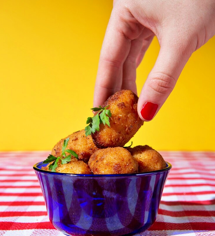 Prepare delicious and nutritious cutlets using leftover roti and vegetables