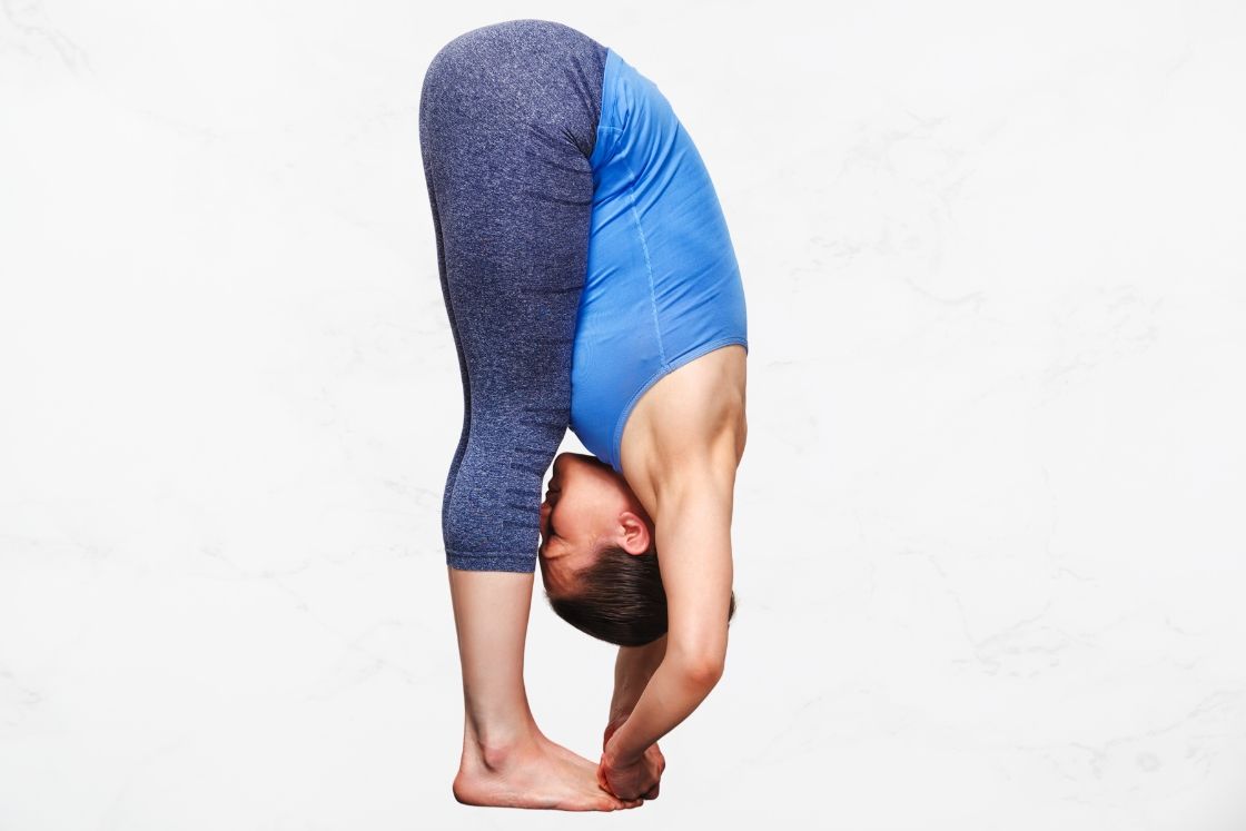 Padahastasana