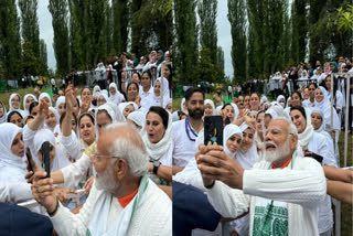 PM Modi reached among the people after Yoga Day program