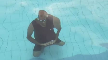 Amravati Policeman Underwater Yoga