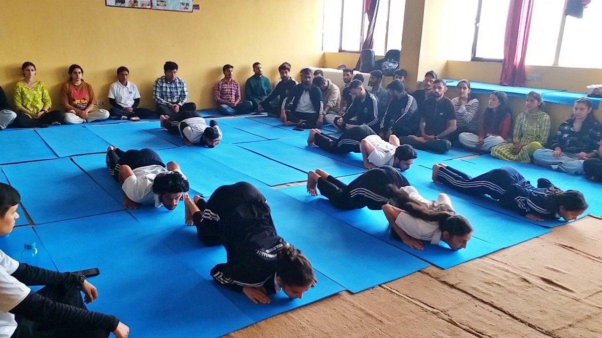 International Yoga Day 2025: India’s First Yoga Department Was Born In The Hills Of Himachal