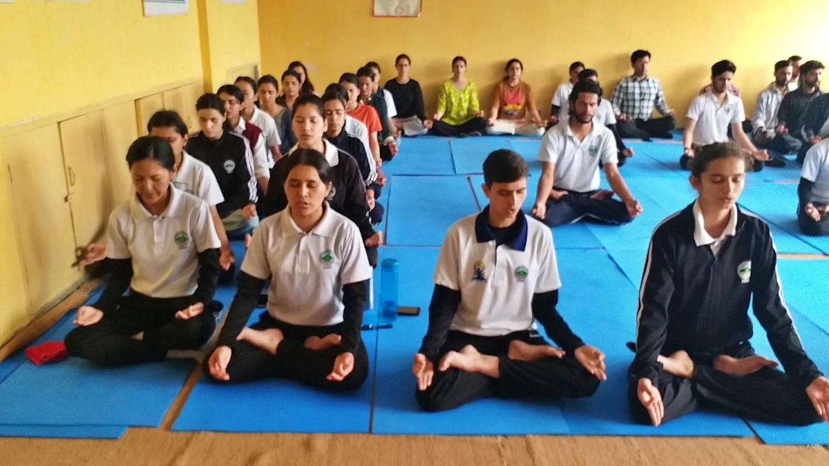 International Yoga Day 2025: India’s First Yoga Department Was Born In The Hills Of Himachal