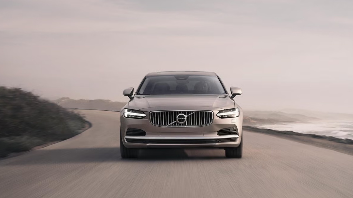 Volvo S90 Sedan