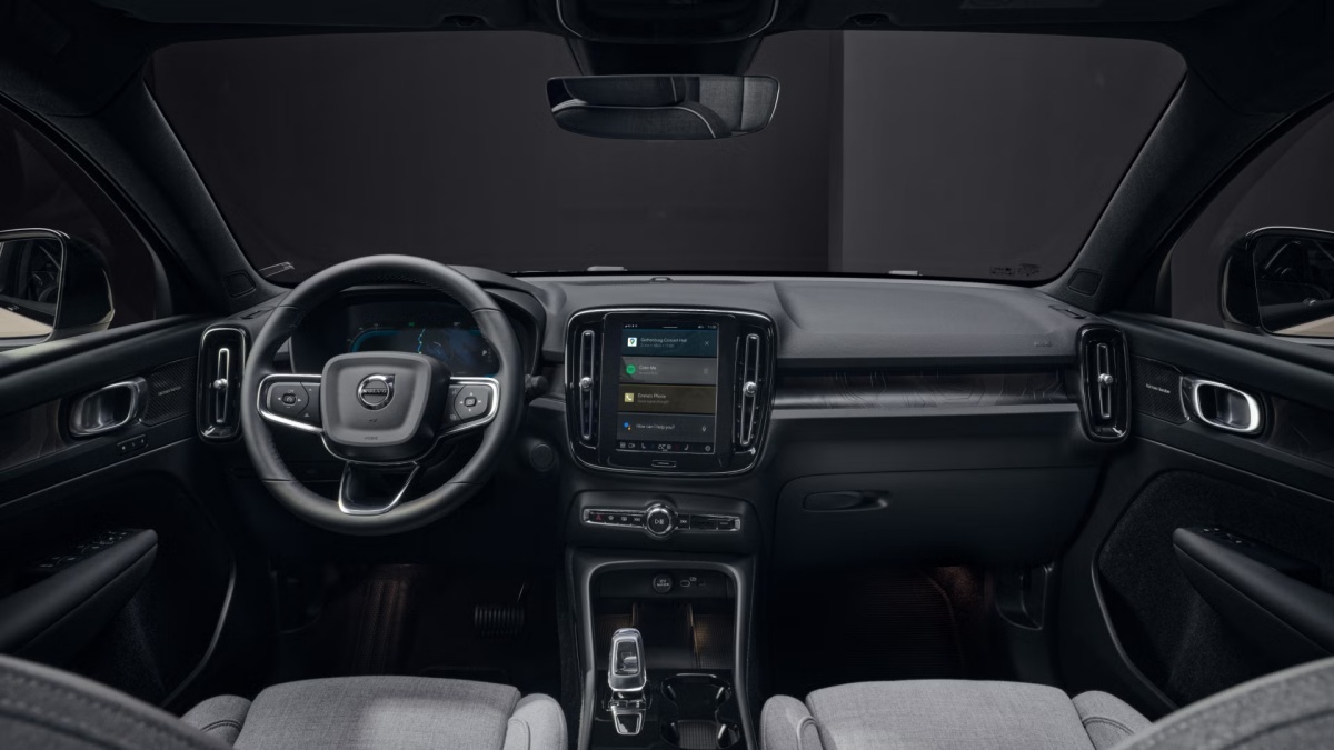 Volvo EC40 Interior