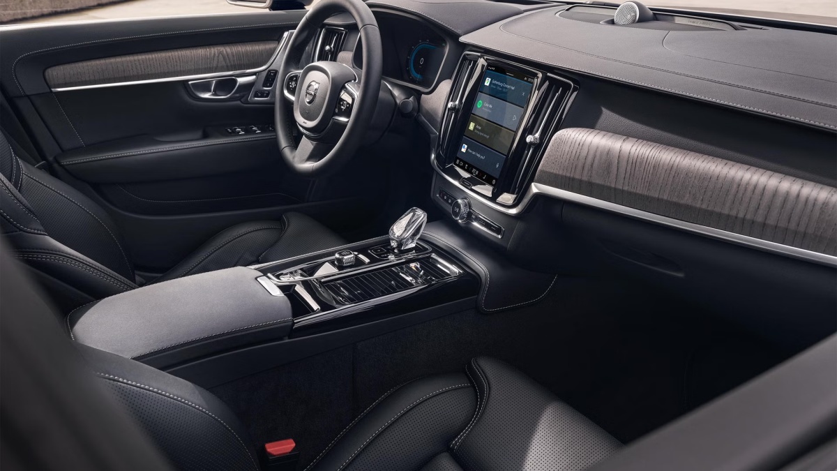 Volvo S90 Interior