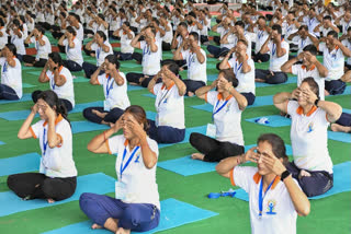 Yoga Day Celebrations Underway In J'khand, Politicians Participate In Events
