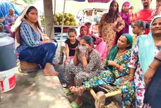 दिल्ली के लोनी इलाके में चला बुलडोजर